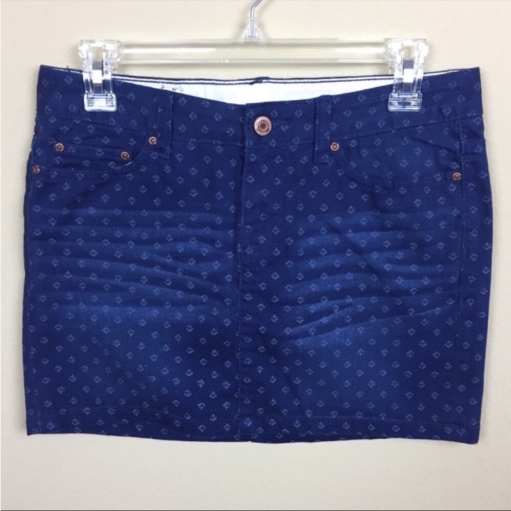 Y2K H&M Blue Patterned Denim Mini Skirt - Size 6